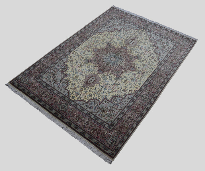 5 X 7 Fine Quality Persian Rug (Sfq-1248)