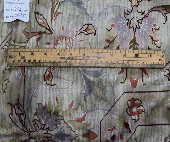 5 X 7 Fine Quality Persian Rug (Sfq-1253)