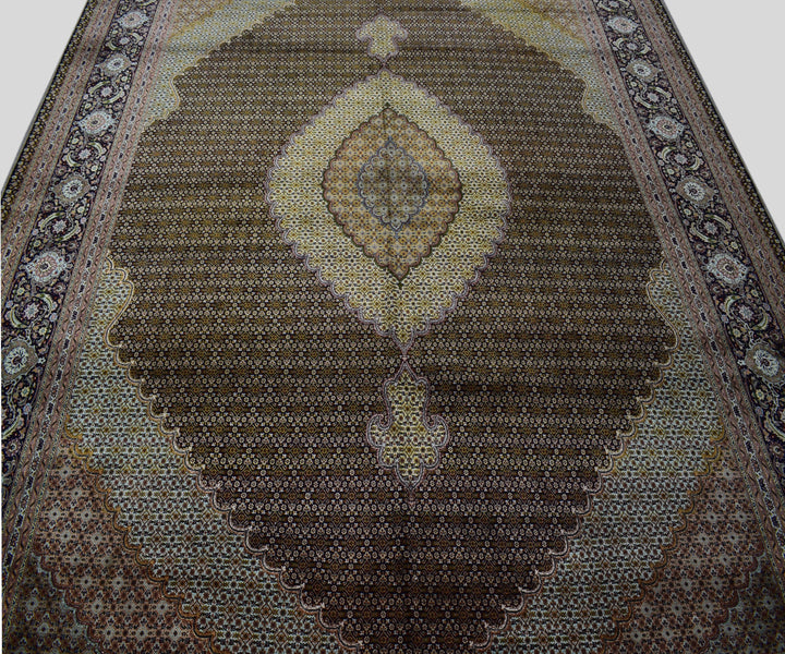 10 X 13 Fine Quality Persian Rug (Sfq-1257)